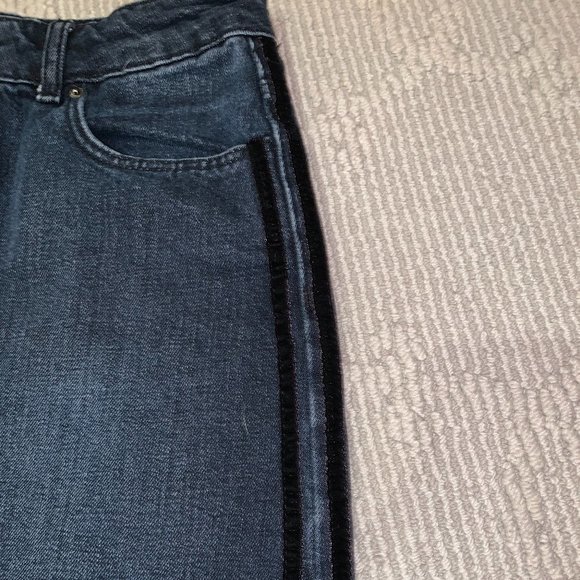 Zara, Denim Skirt, Size S - Picture 2 of 4